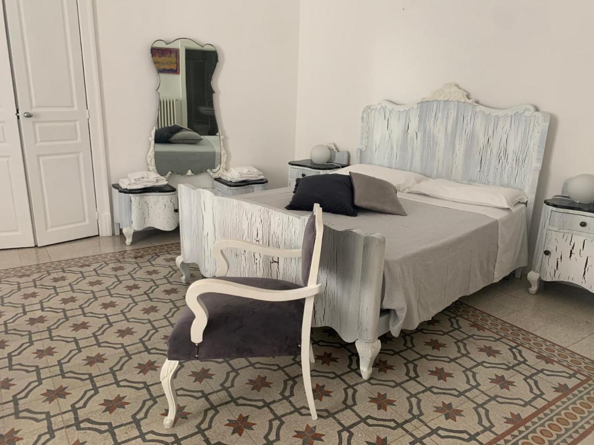 Bianko Ecochic & L'Angolo Di Levante Энна Экстерьер фото