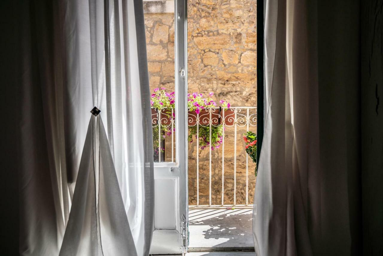 Bianko Ecochic & L'Angolo Di Levante Энна Экстерьер фото